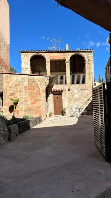 Habitacion L'Elefant En Casa Cami De Les Aiguees Monistrol De Montserrat Bagian luar foto